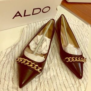 Brand New Flat Leather Show